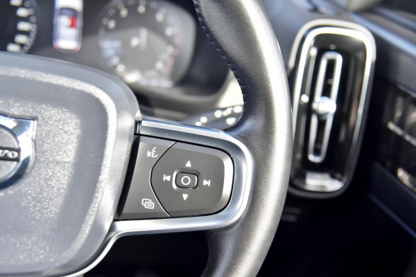 2019 MY20 Volvo XC40 XZ T4 Inscription SUV Image 18