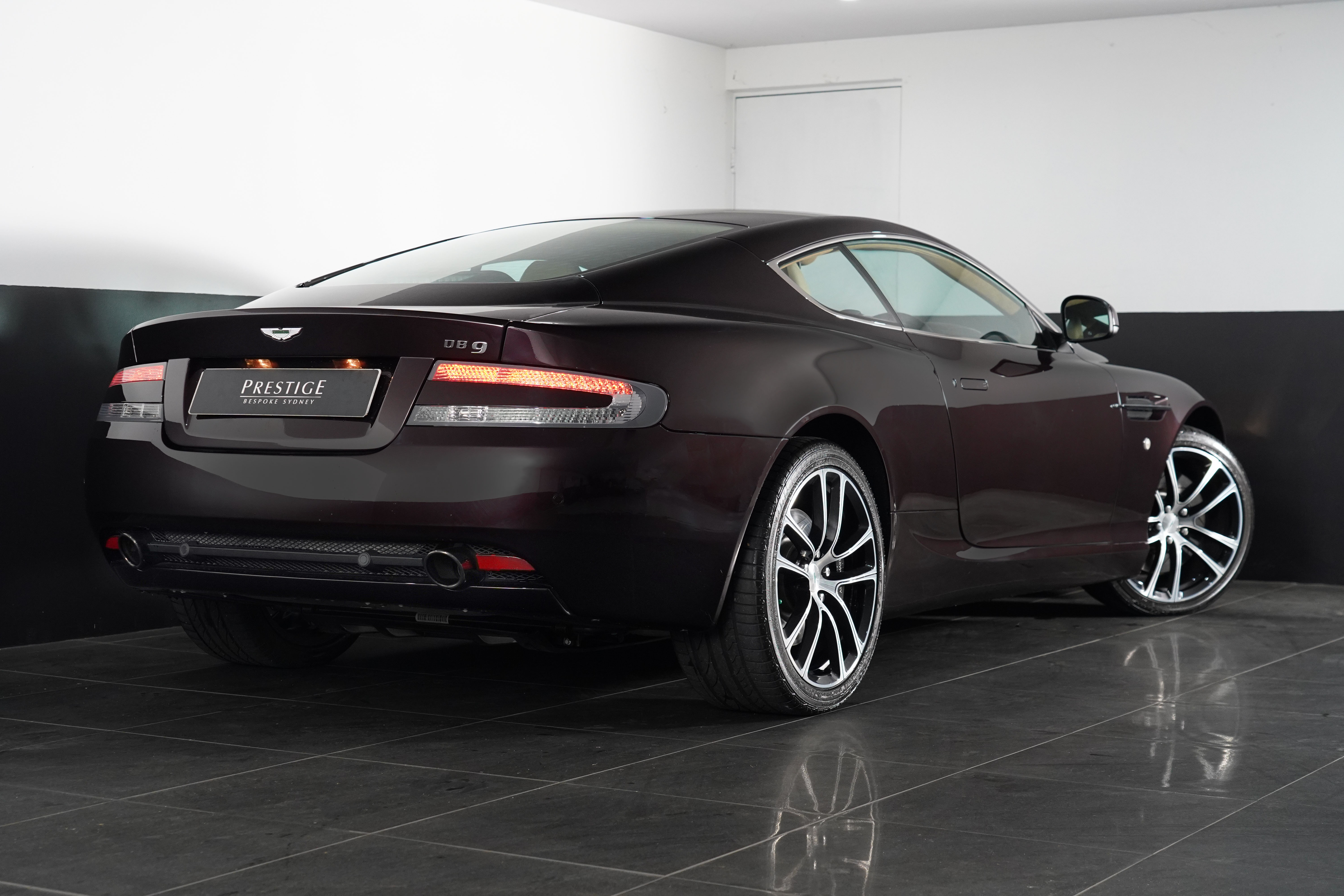 2012 Aston Martin Db9 Sport Edition Coupe Image 14