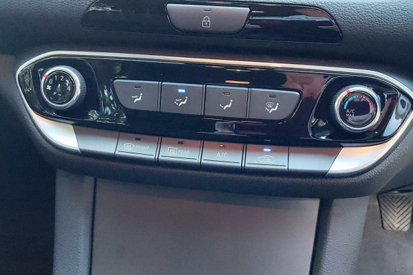 2022 MY23 Hyundai i30 PD.V4  Hatch Image 22