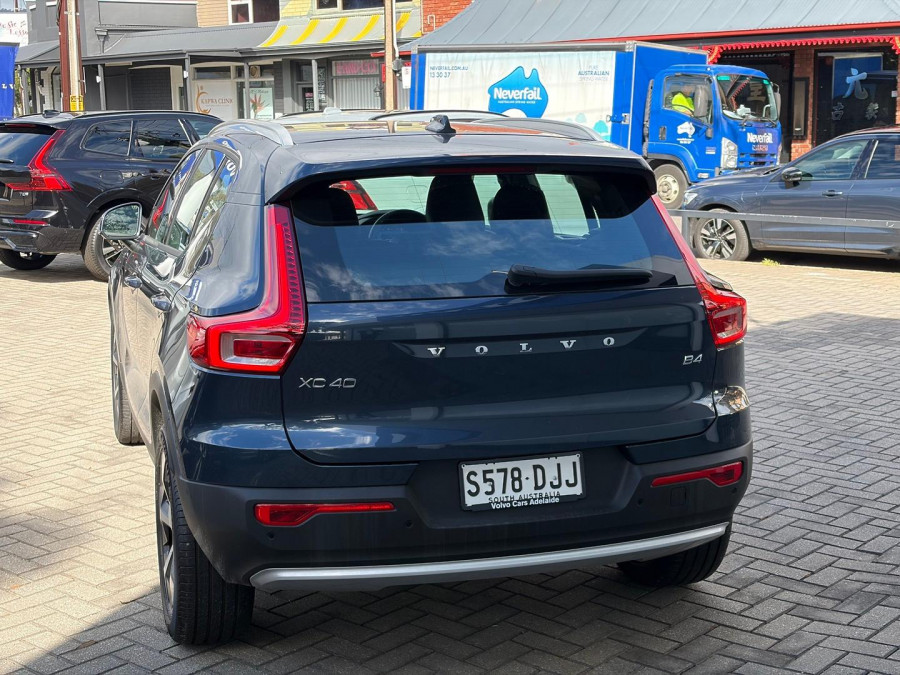 2025 MY26 Volvo XC40 XZ Plus B4 SUV Image 4