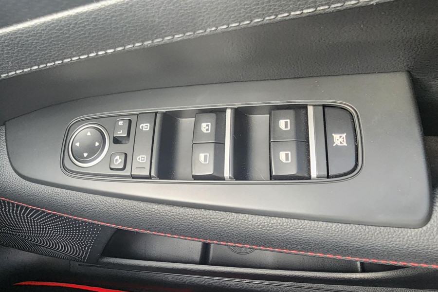 2021 MY22 Kia Cerato BD Sport Hatch Image 27