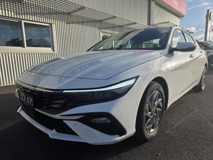 2026 Hyundai i30 CN7.V4 Hybrid Sedan Image 1