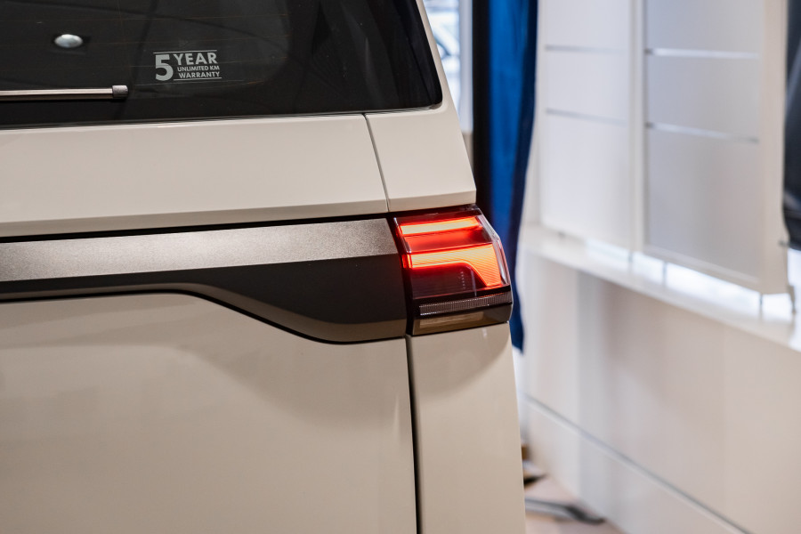 2024 MY25 Volkswagen ID. Buzz Cargo EBN BEV550 Van Image 20