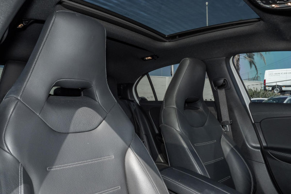 2023 Mercedes-Benz A-Class W177 A35 AMG Hatch image 10