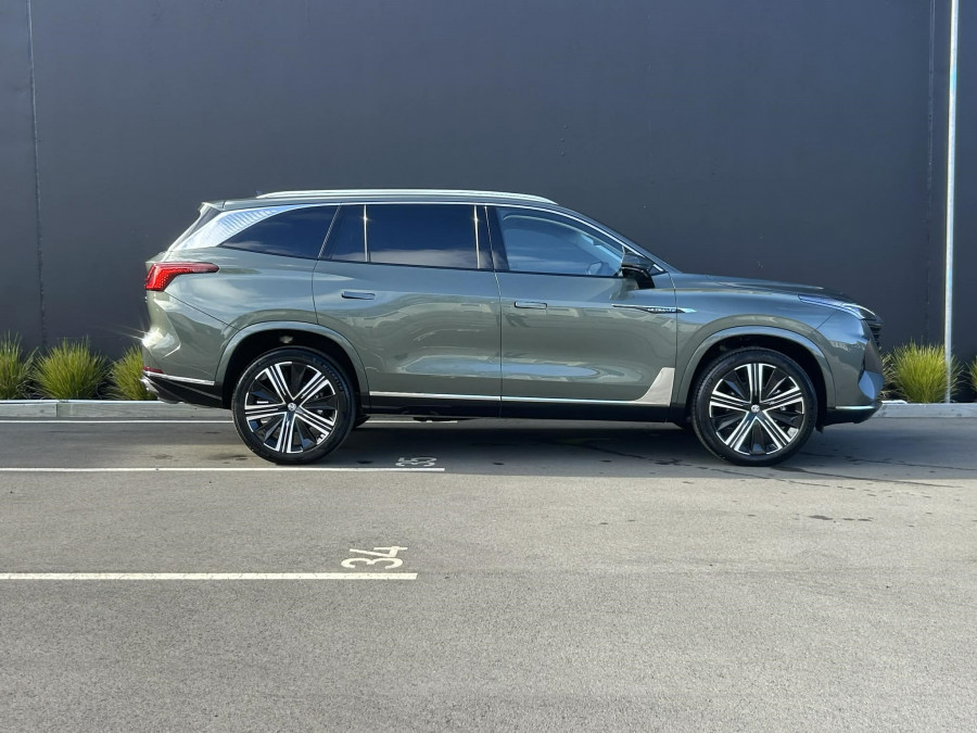 2026 MG QS Essence SUV Image 2