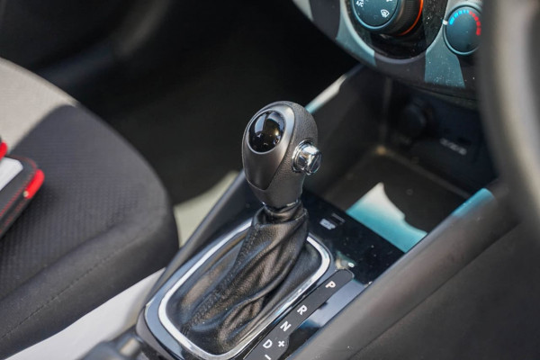 2012 MY13 Kia Cerato TD Si Hatchback