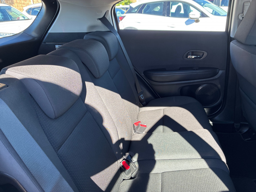 2020 MY21 Honda HR-V  VTi SUV Image 12
