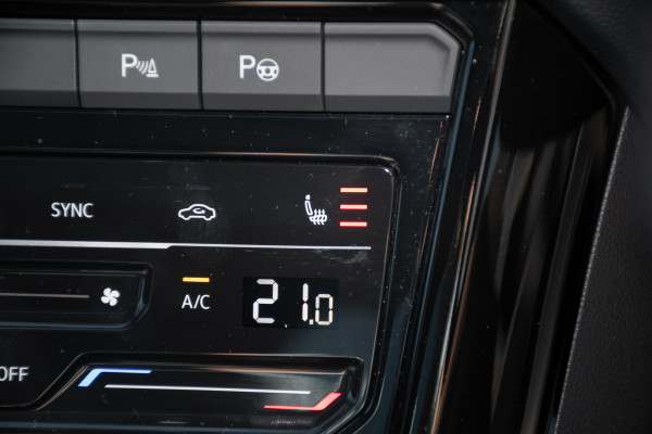 2025 MY26 Volkswagen T-Roc D11 140TSI R-Line SUV Image 16