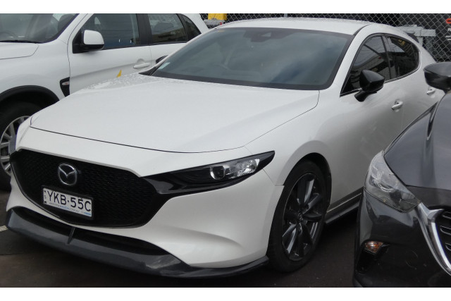 2019 Mazda 3 BP G20 TOURING Hatch Image 3