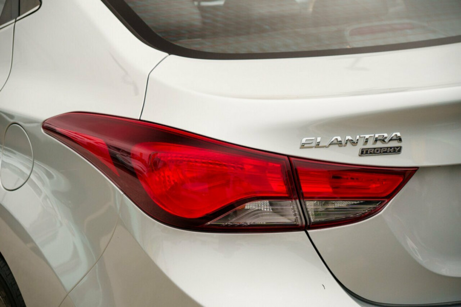 2013 Hyundai Elantra MD3 Trophy Sedan Image 7