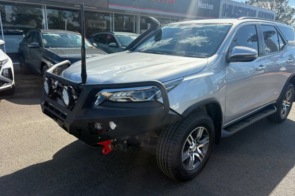 2023 Toyota Fortuner GUN156R GXL SUV Image 3