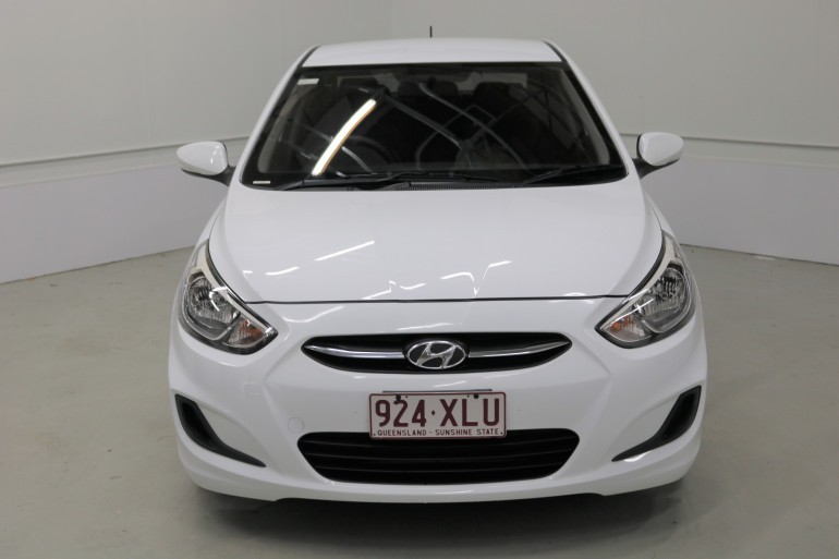 Hyundai accent deals active