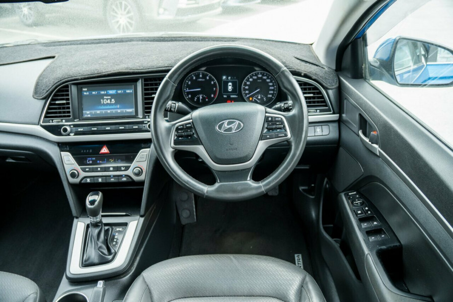 2018 Hyundai Elantra AD Trophy Sedan Image 9