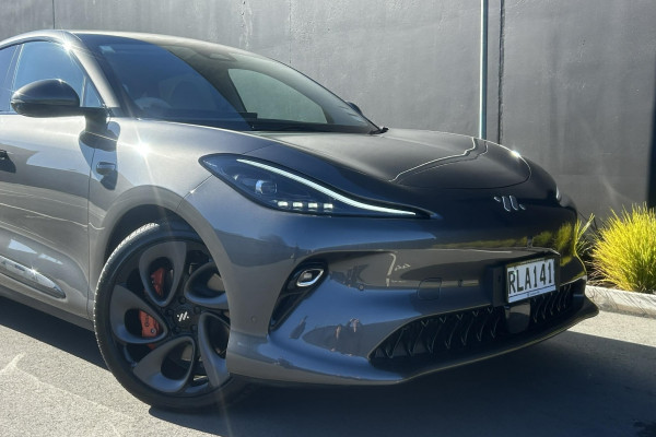 2025 MG IM6 S12L Performance SUV Image 20