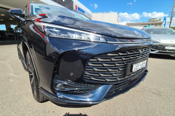 2025 MG HS AS33 Super Hybrid Essence SUV Image 2