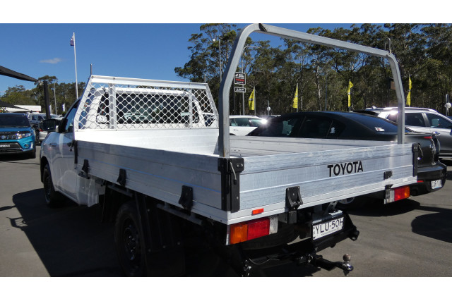 2021 Toyota HiLux TGN121R WORKMATE 4X2 Cab Chassis Image 7