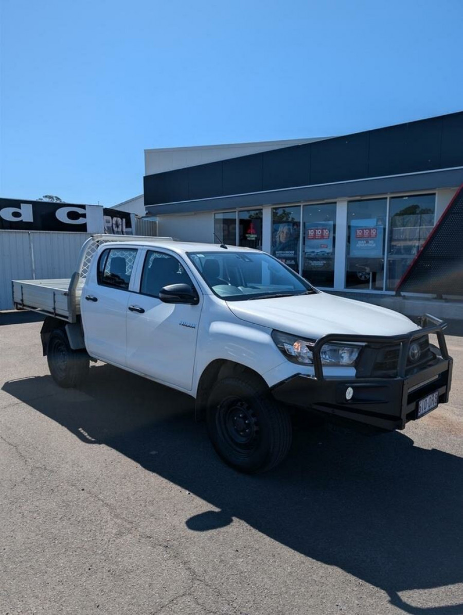2021 Toyota HiLux GUN125R WorkMate Double Cab Chassis Image 9
