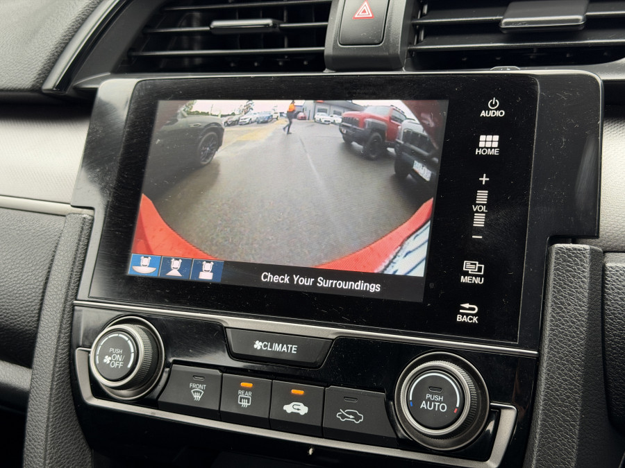 2017 Honda Civic 10th Gen VTi-S Hatch Image 24