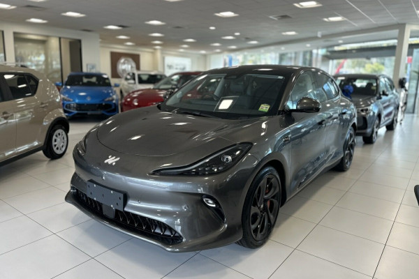 2026 MY25 MG IM6 S12L Platinum SUV