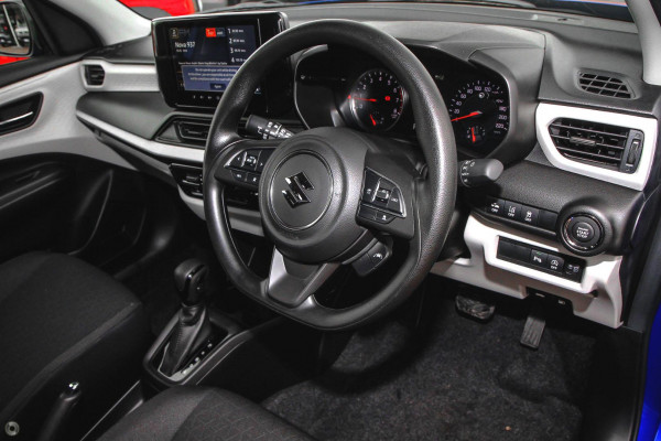 2026 Suzuki Swift UZ Hybrid Hatch Image 6