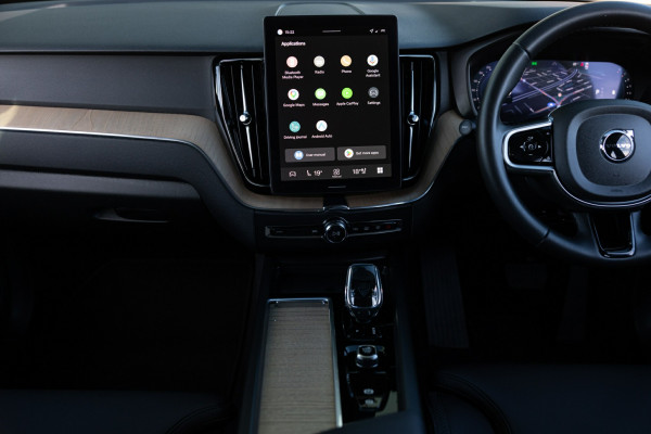 2025 MY26 Volvo XC60 UZ Plus B5 Bright SUV Image 21