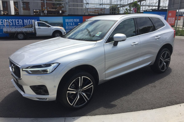 2018 MY19 Volvo Xc60 UZ T6 R-Design Suv Image 4