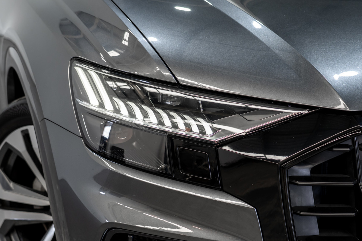 2019 Audi Q8 55 Tfsi Quattro Mhev SUV Image 2