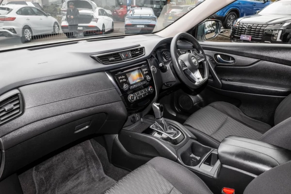 2018 Nissan X-Trail T32 Series II ST SUV Image 8