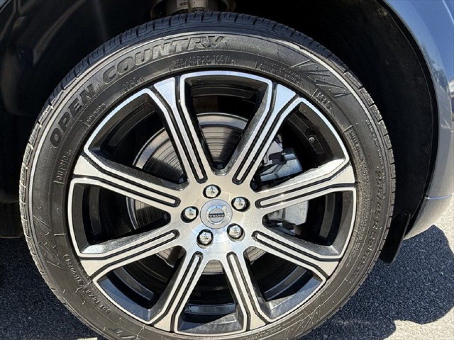 2020 Volvo XC60 UZ D4 Inscription SUV Image 17