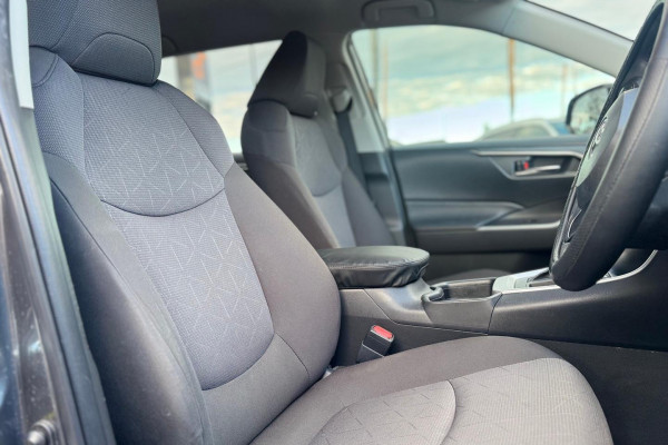 2020 Toyota RAV4 MXAA52R GXL SUV Image 19