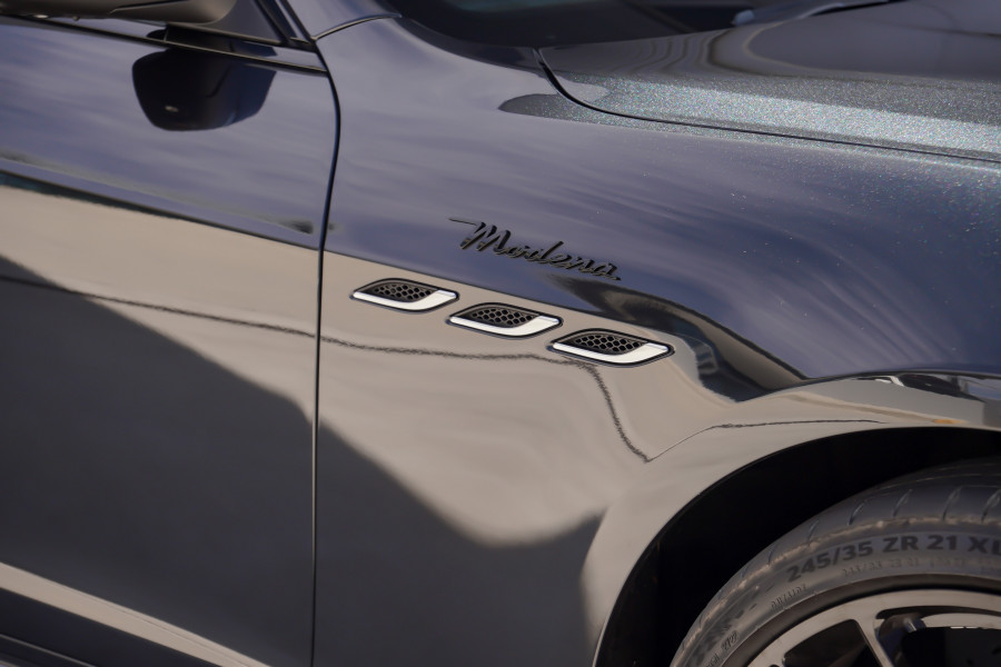2022 Maserati Ghibli M157 Modena Sedan Image 11