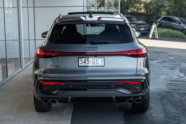 2026 Audi SQ5  SUV image 5