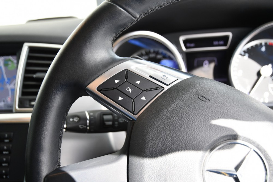 2013 Mercedes-Benz M-class W166 ML250 BlueTEC Wagon Image 11