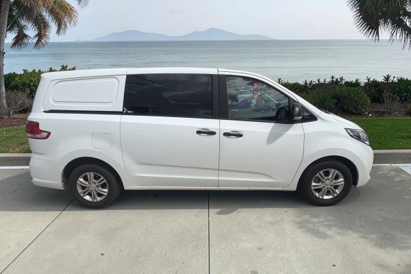 2021 LDV G10 SV7C + Van Image 2