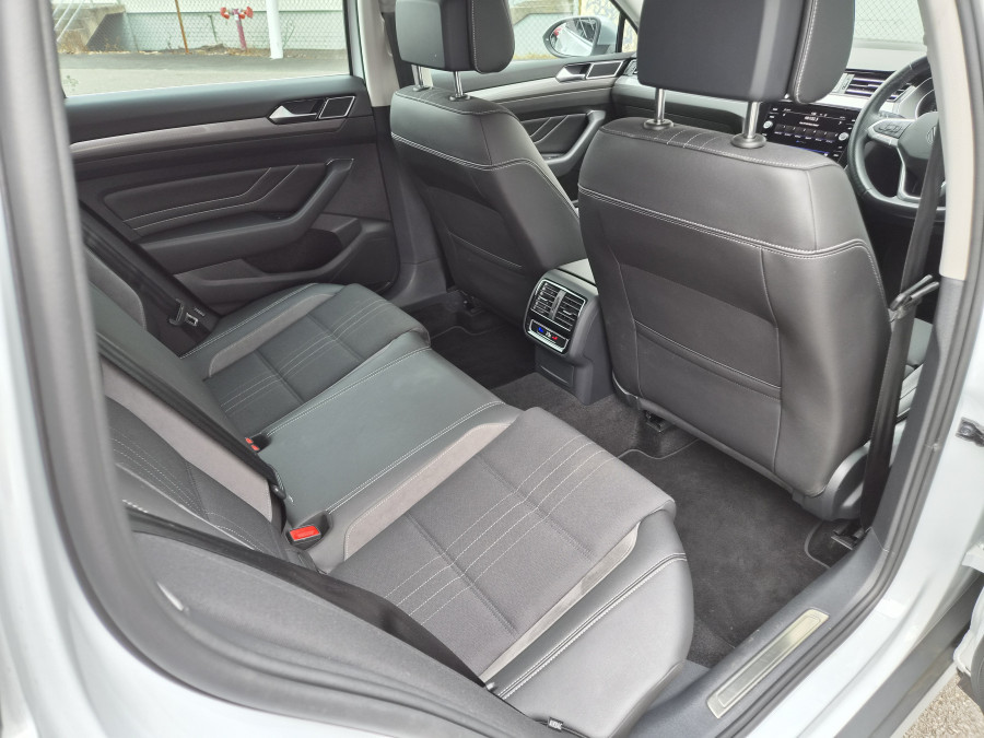2023 Volkswagen Passat B8 Alltrack 162TSI Wagon Image 10
