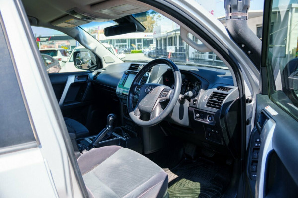 2018 Toyota LandCruiser Prado GDJ150R GXL SUV Image 13