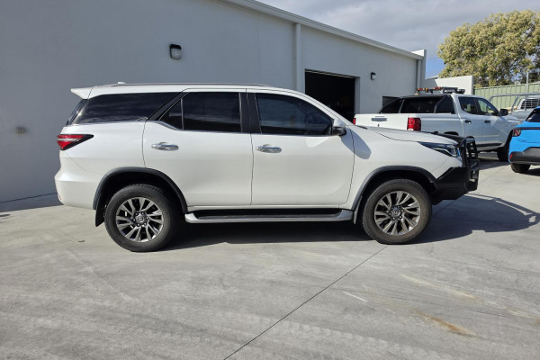 2021 Toyota Fortuner GUN156R Crusade SUV Image 2