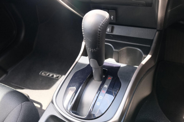 2015 MY16 Honda City GM VTi-L Sedan Image 16