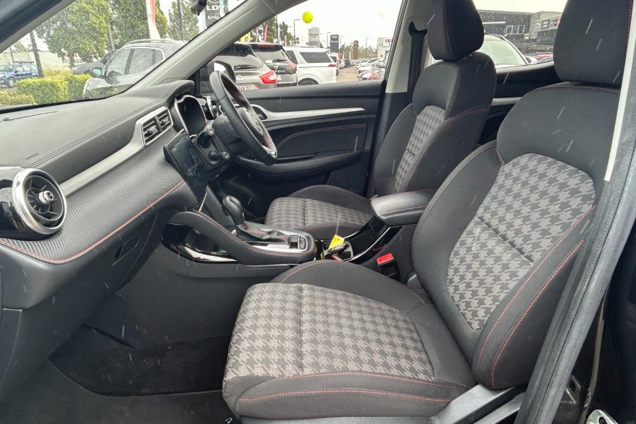 2022 MG ZST Core SUV Image 14