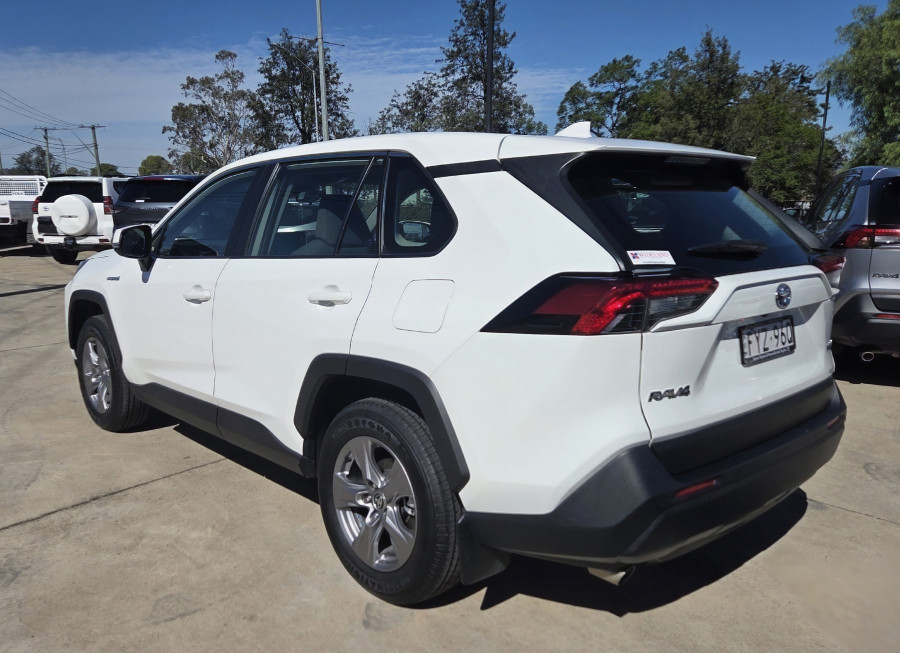 2022 Toyota RAV4 AXAH54R GX SUV Image 5