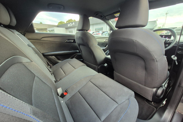 2024 MG MG4 MEH32 Excite 51 Hatch Image 12