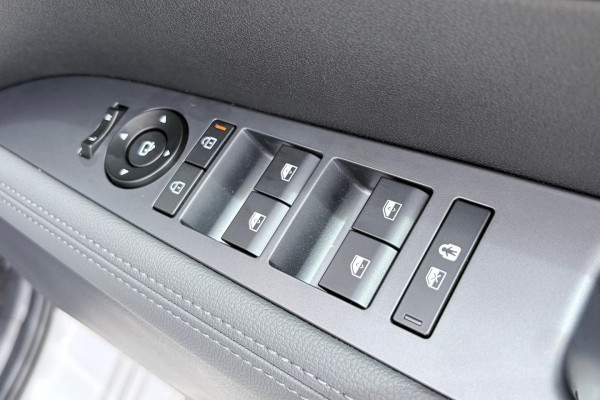 2026 Hyundai ELEXIO OE1.V1 Elite SUV Image 15