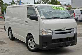 Toyota HiAce LWB KDH201R