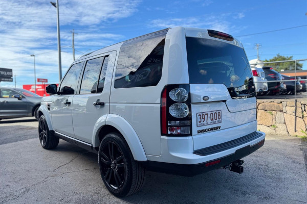 2015 Land Rover Discovery Series 4 SDV6 HSE SUV Image 10