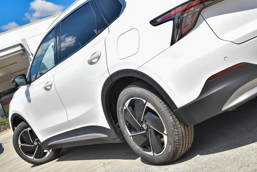 2026 MG MGS5 EV ZS3EM Essence 62 SUV Image 4