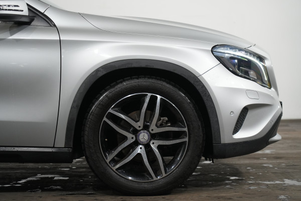 2017 Mercedes-Benz GLA-Class 180 SUV Image 5