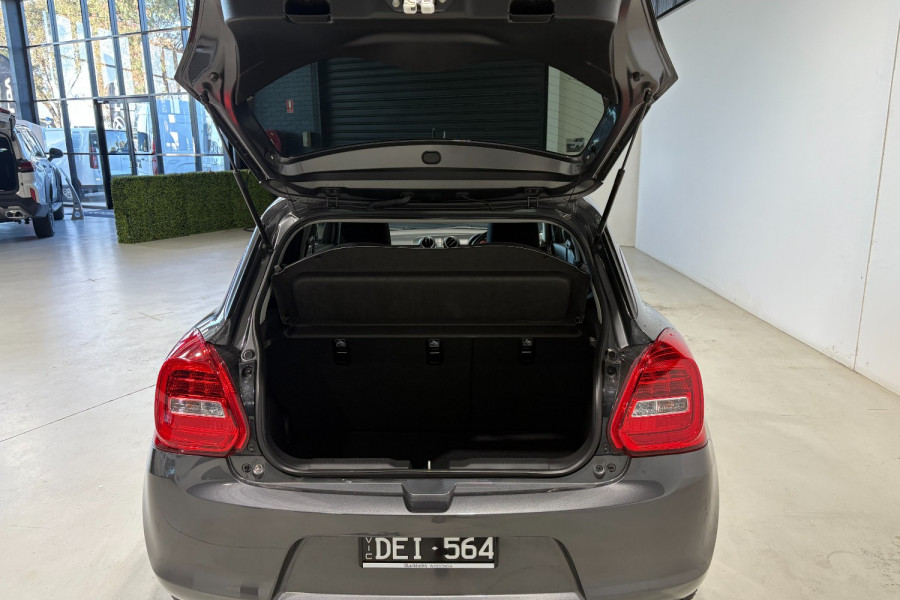 2023 Suzuki Swift AZ Series II GL Shadow Hatch Image 7