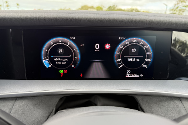 2026 Volkswagen Tayron R4 195TSI R-Line SUV Image 26