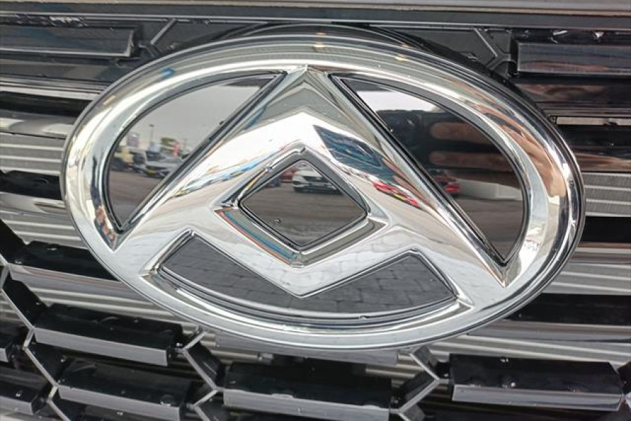 2025 LDV G10 SV7C + Van Image 11