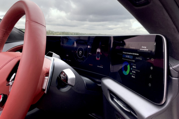 2026 MG Cyberster  Convertible Image 12